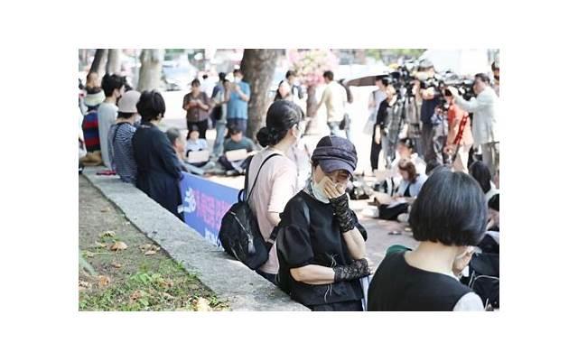  老婆设计我把我捉奸在床，我该怎么办