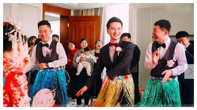 丁凯乐结婚，老婆长相讨喜，另一个童年男神艾克被喊话何时结婚