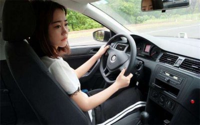​女孩学车自动还是手动的好学点女孩学车自动还是手动好