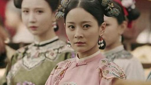 延禧攻略：纯妃在饭里动了什么？五阿哥金色瞳孔，高贵妃一语点破