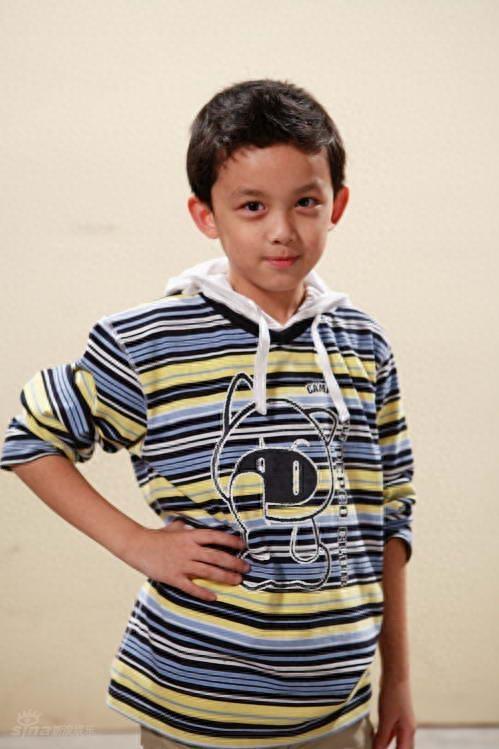 好萌！吴磊童年旧照