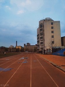 ​“抚顺石油学院”「现在的辽宁石油化工大学」值得学生报考吗？