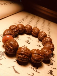 ​可可手串是什么材质，库克手串是什么东西