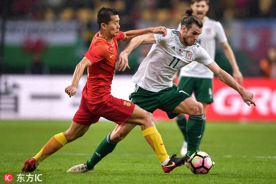 贝尔戴帽沃克斯梅开二度 国足0-6惨败威尔士遭遇开门黑